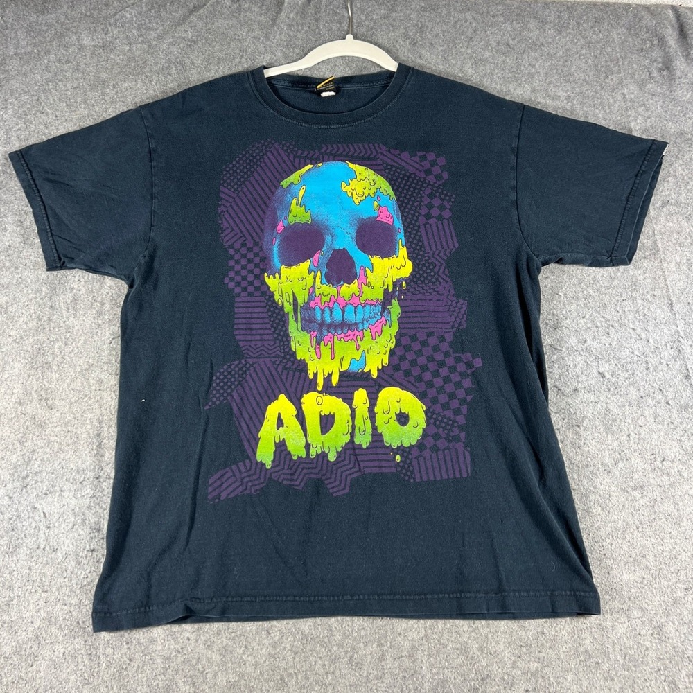 VINTAGE Adio T Shirt Mens Medium Black Skateboards Skull Graphic Tee Streetwear